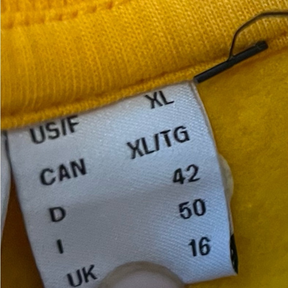 FILA Men's Bright Yellow Crewneck Sweater - Picture 2 of 5